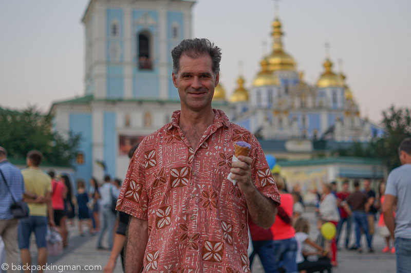 NGƯỜI DU LỊCH NHIỀU NHẤT THẾ GIỚI DỪNG CHÂN SAU 23 NĂM