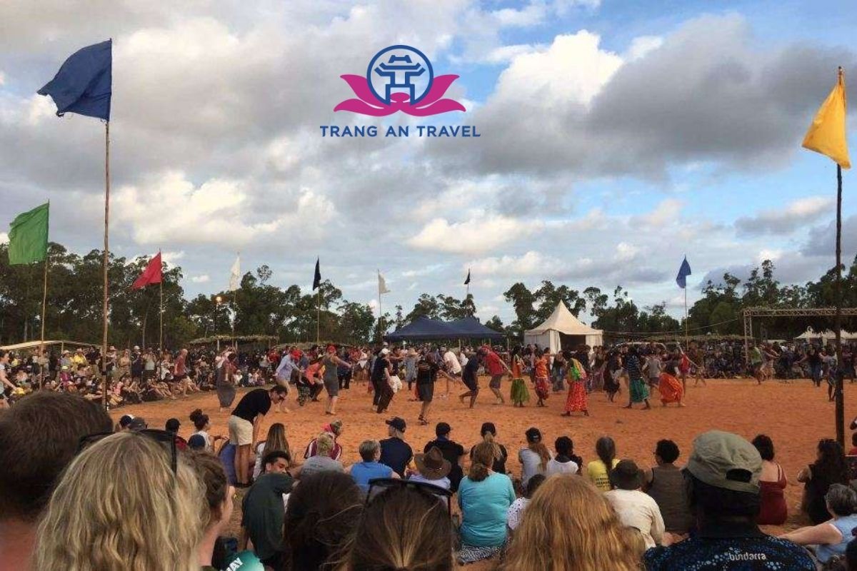 THÁNG 8, DU LỊCH ÚC THAM GIA LỄ HỘI GARMA ĐẶC SẮC