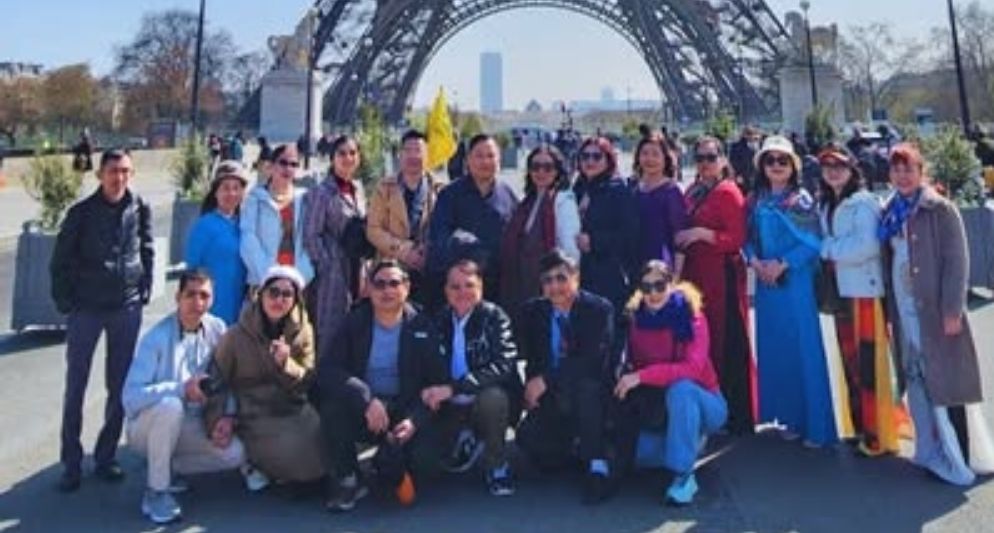 Đoàn du lịch châu Âu 5 nước