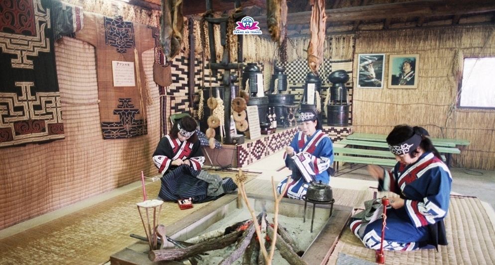 Văn hóa xăm miệng của người Ainu ở Nhật Bản