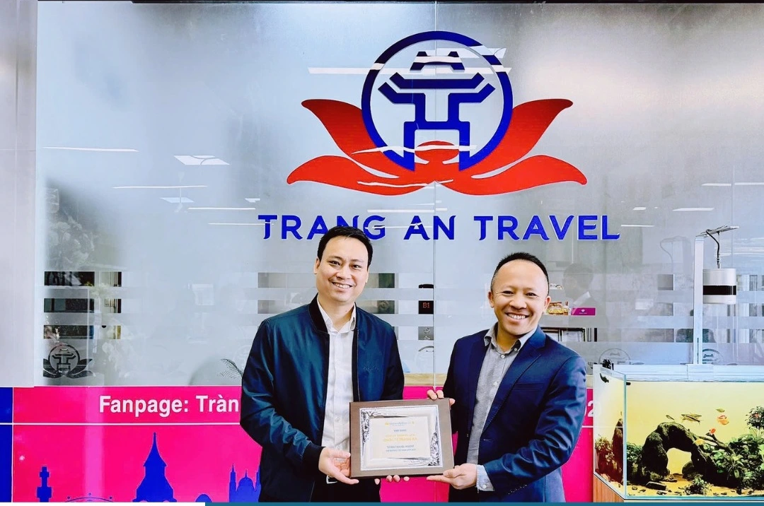 trang an travel nhận giải thưởng