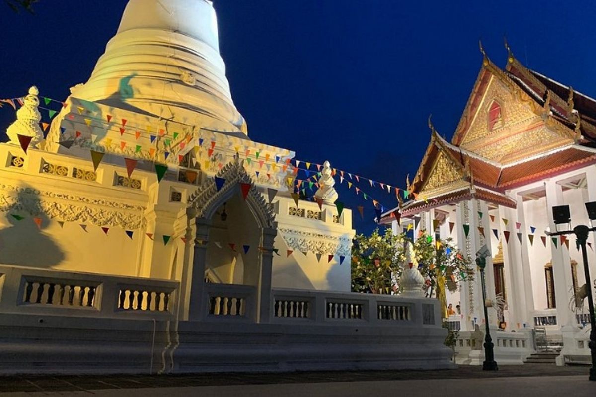 Đền Wat Pathum Wanaram