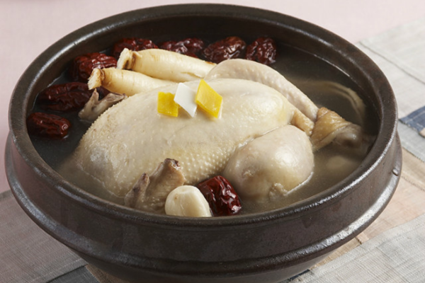 Samgyetang – Canh gà hầm sâm