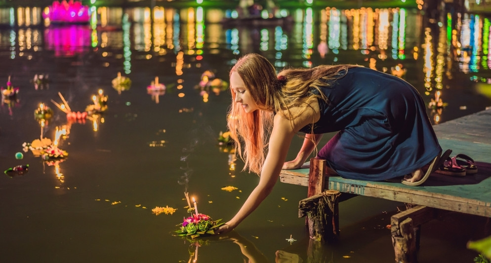 Tour Thái Lan 2025– Đắm chìm trong sắc màu lễ hội truyền thống rực rỡ quanh năm