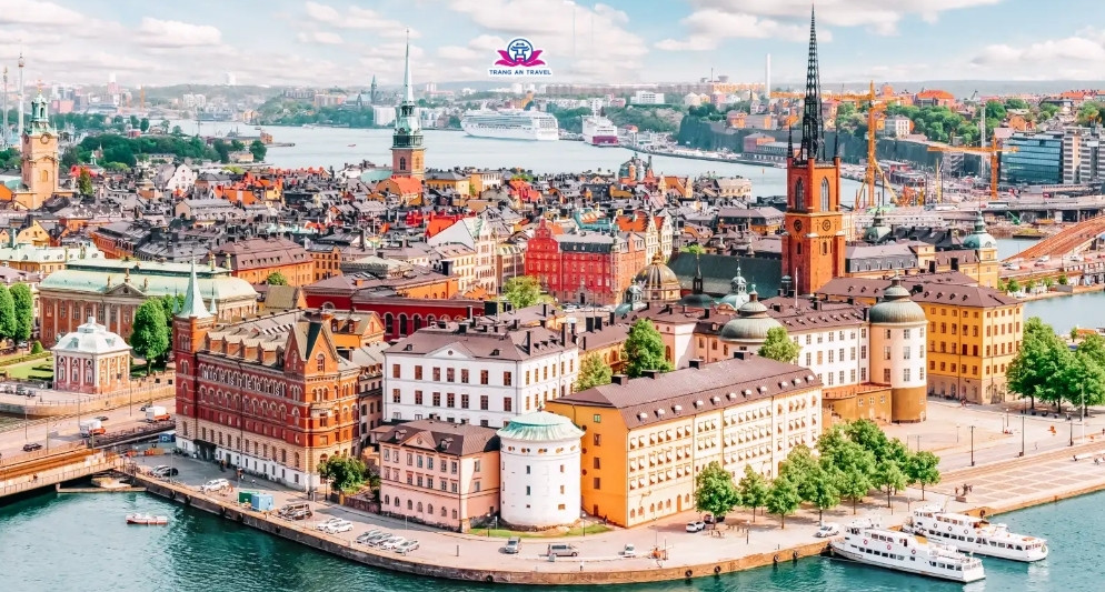 tour châu Âu tháng 7