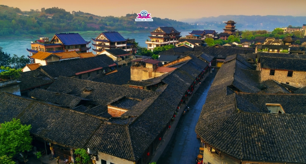 Lô Châu cổ trấn