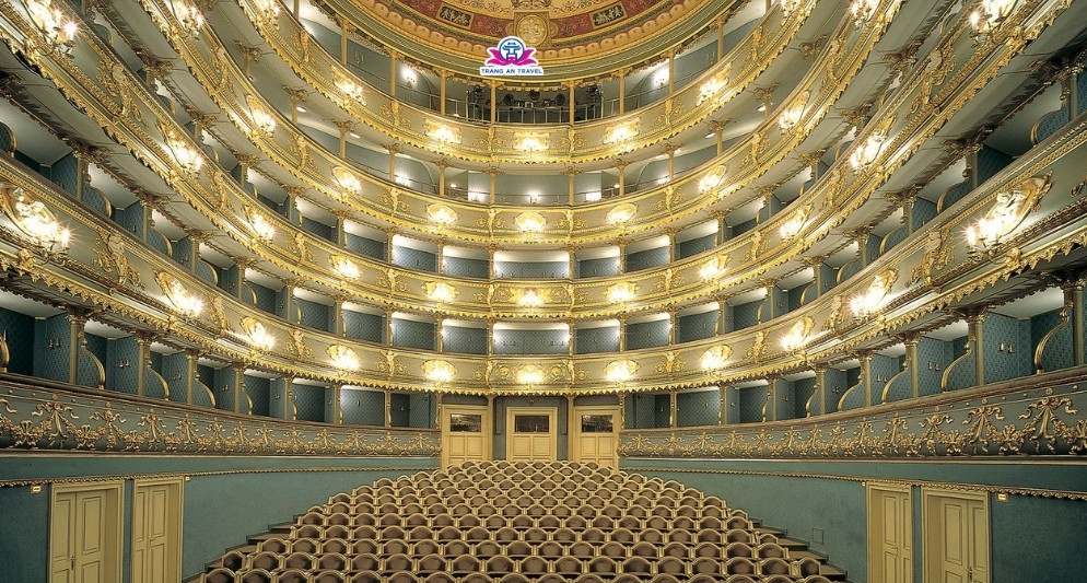 Nhà hát Estates – Prague