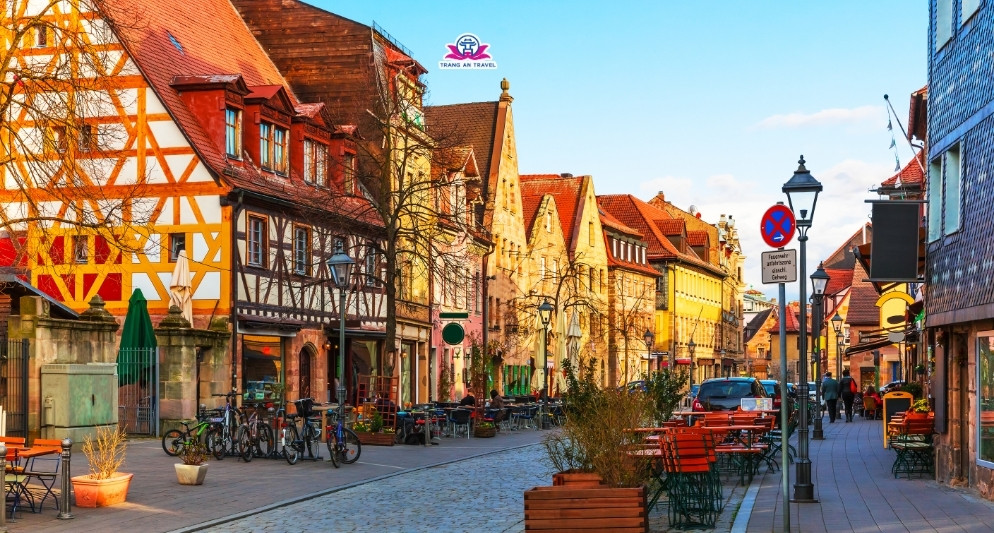 Tour châu Âu kết hợp trải nghiệm văn hóa dân gian – Hành trình trở về nguồn cội di sản