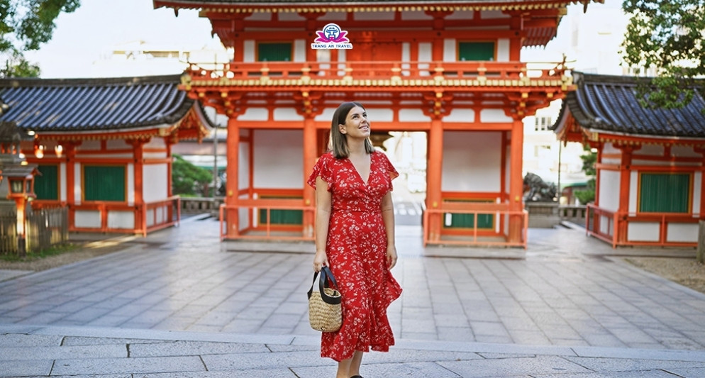 tour Nhật tháng 8