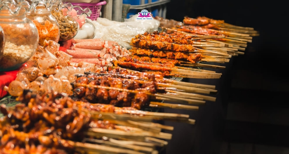 Ăn gì tại chợ đêm Thái Lan – Những món ngon giá rẻ cho du khách Việt