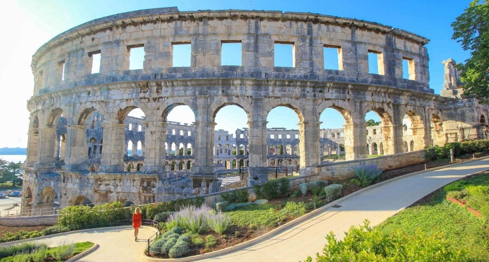 Pula