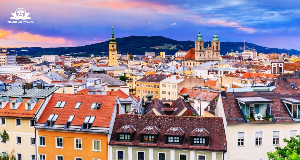24 giờ du lịch Linz, Áo