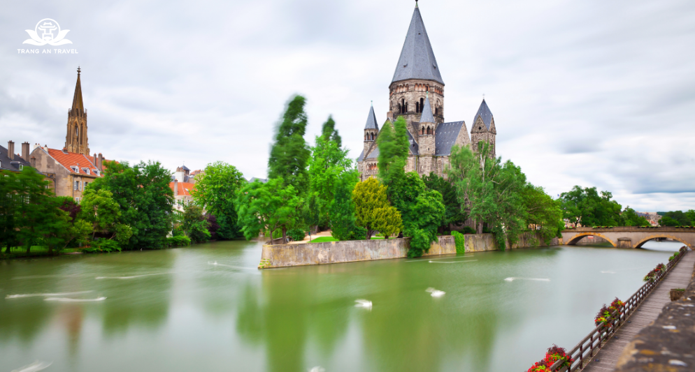 24 giờ dạo quanh Metz, Pháp