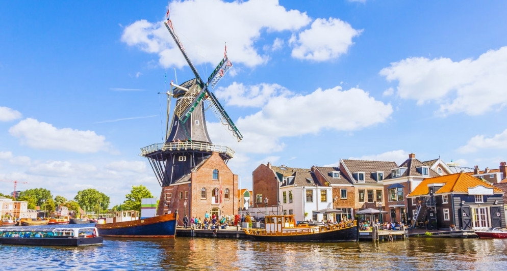 du lịch châu Âu mùa hè