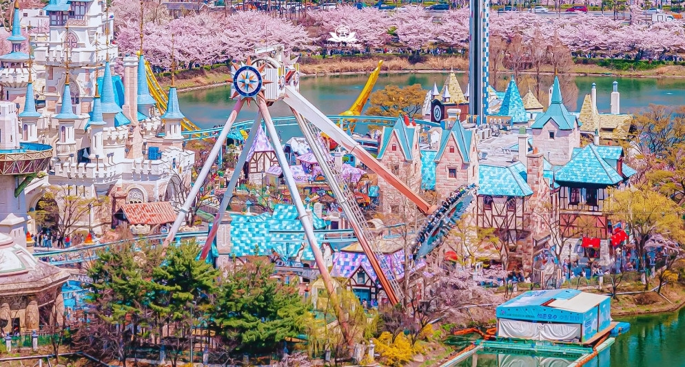 Nên đi Lotte World hay Everland khi du lịch Hàn Quốc?