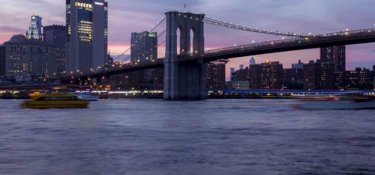 Một thoáng lặng yên ở New York