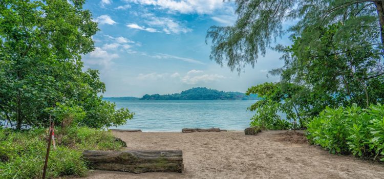 7 bãi biển ở Singapore ít người biết