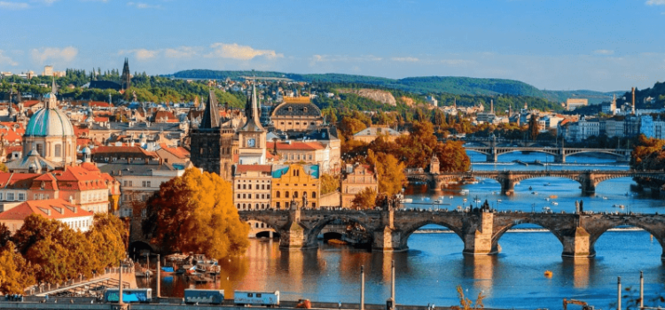 Kinh nghiệm du lịch Praha, viên kim cương của Châu Âu